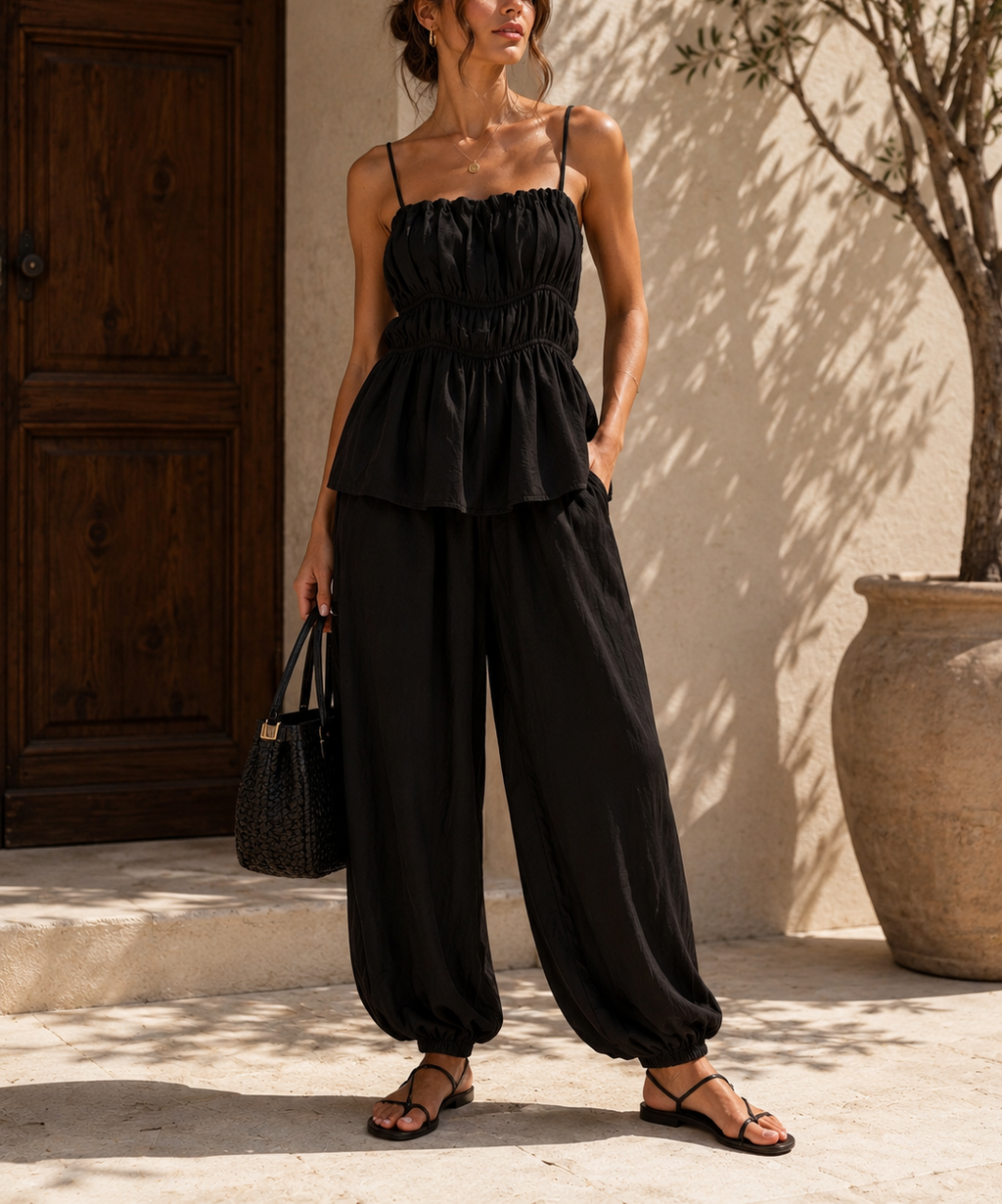 Conjunto tirantes y pantalón bombacho