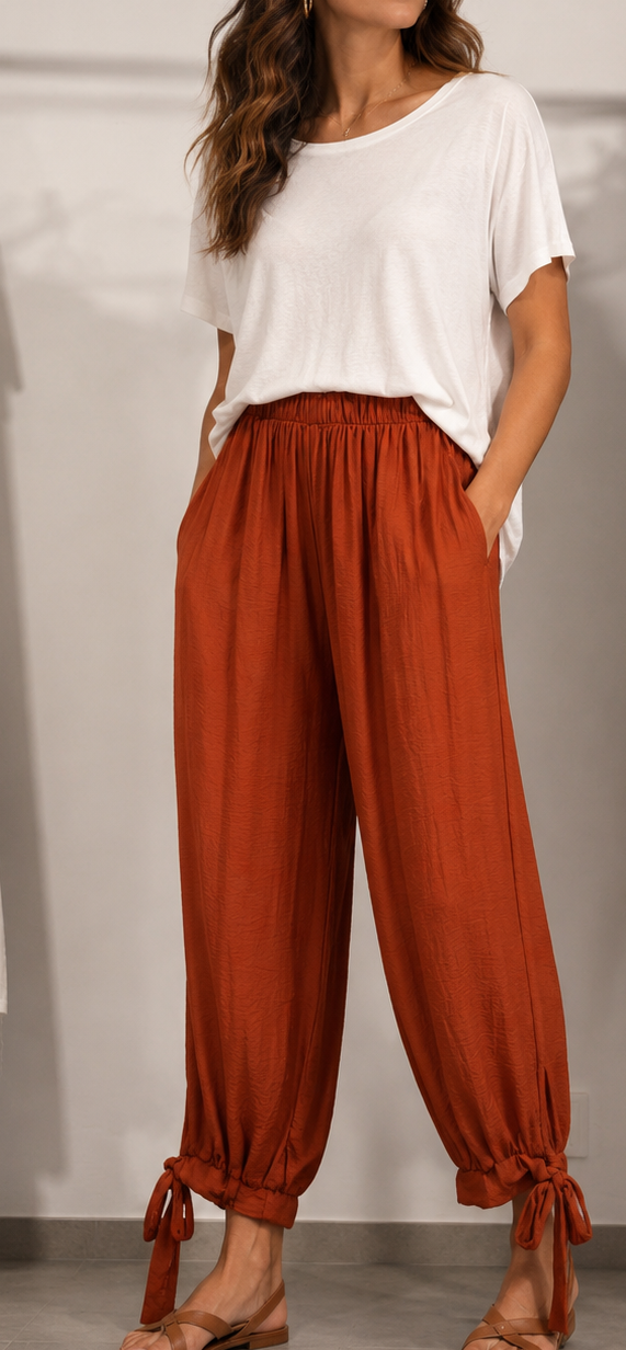 Pantalón bombacho lazado