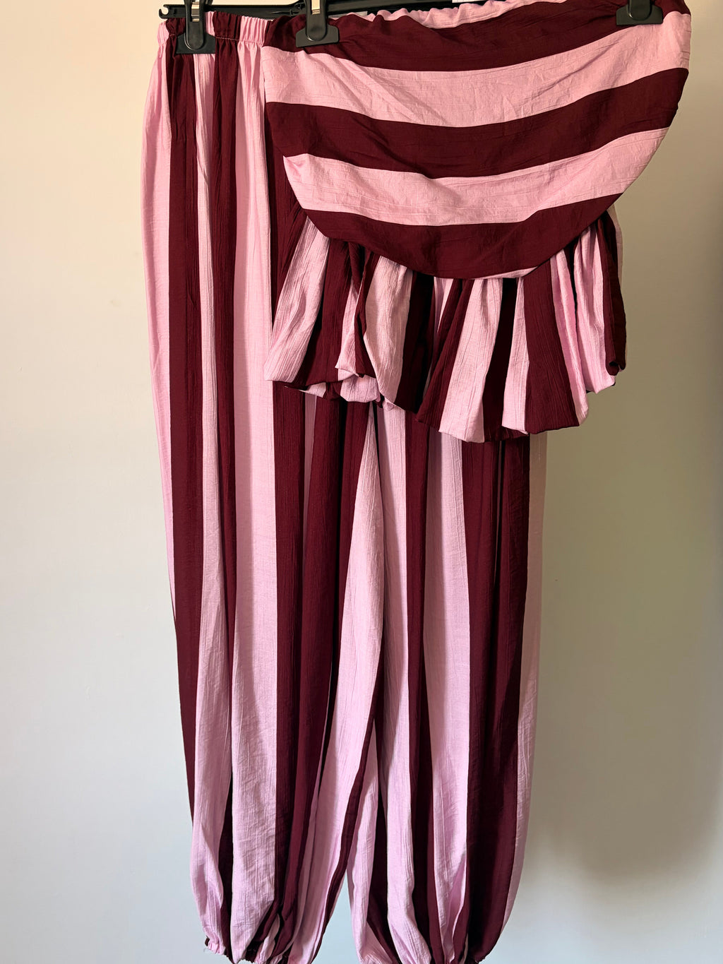 Conjunto a rayas