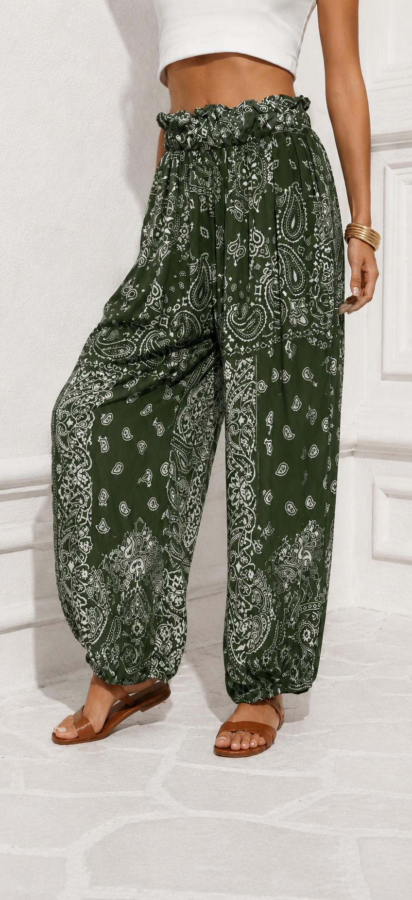 Pantalón fluido estampado bandana